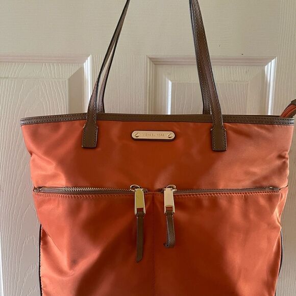 Michael Kors Orange Nylon Medium shoulder bag ,brown leather trims and straps - Picture 6 of 16
